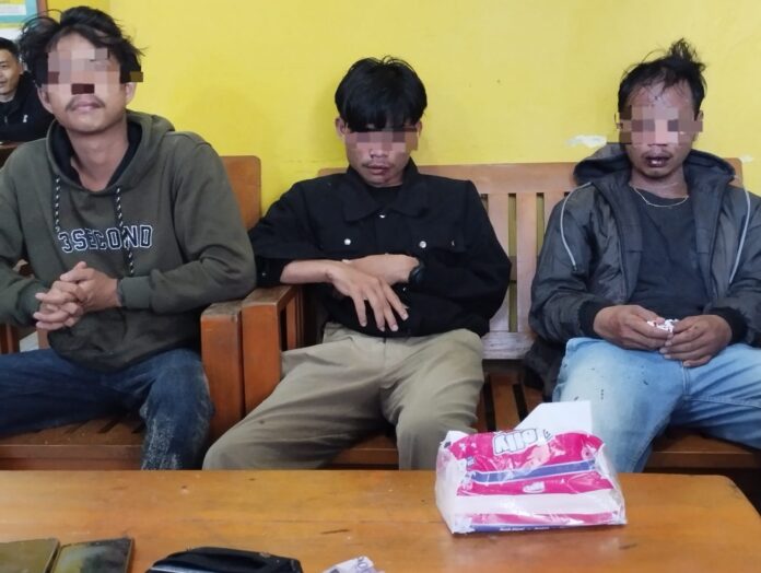 Polisi Amankan Tiga Pelaku pemalak pengunjung Pantai Santolo