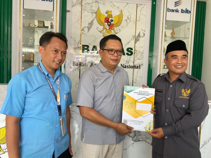 Badan Amil Zakat Nasional (BAZNAS) Kabupaten Garut menerima kunjungan dari PT Pratama Abadi Industri dalam rangka ketersediaan untuk berzakat, Senin (14/10/2024) siang.