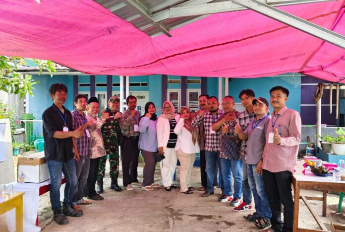 Pemilihan ketua RW 13, Kampung Sudika Indah, Desa Haurpanggung, Kecamatan Tarogong Kidul, Kabupaten Garut, Minggu (16/02/2025). (Foto: ASopian)