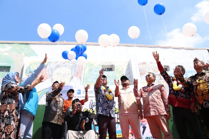 IMG-20250809-WA0001 Pelaksanaan peluncuran Cek Kesehatan Gratis (CKG) di Sekolah tingkat Kabupaten Garut, yang dilaksanakan di SD Muhammadiyah 5 Garut Kota, Jalan Bratayudha, Kecamatan Garut Kota, Kabupaten Garut, Jum'at (8/8/2025).