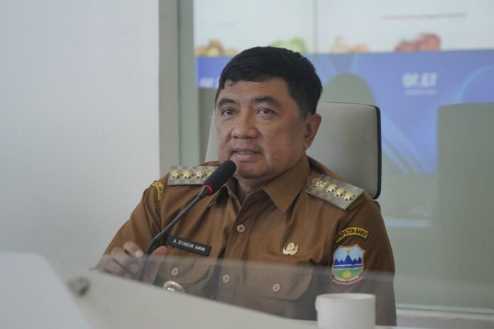 Bupati Garut, Abdusy Syakur Amin